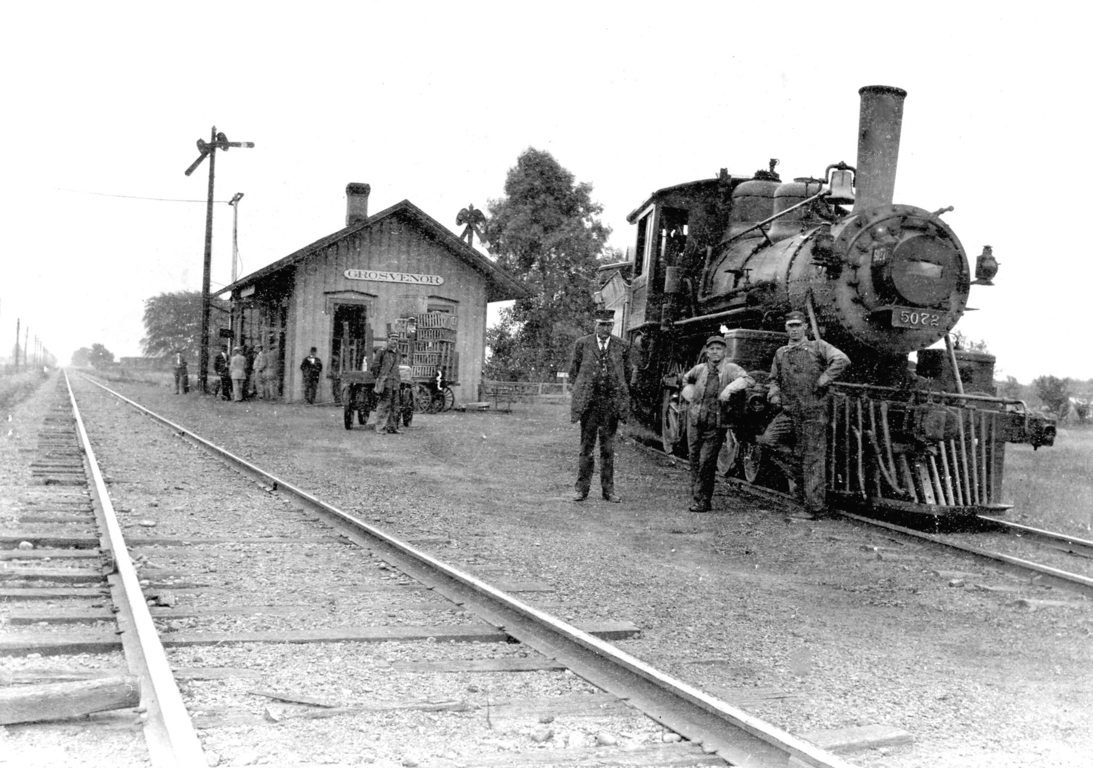 LSMS Grosvenor Depot and Train